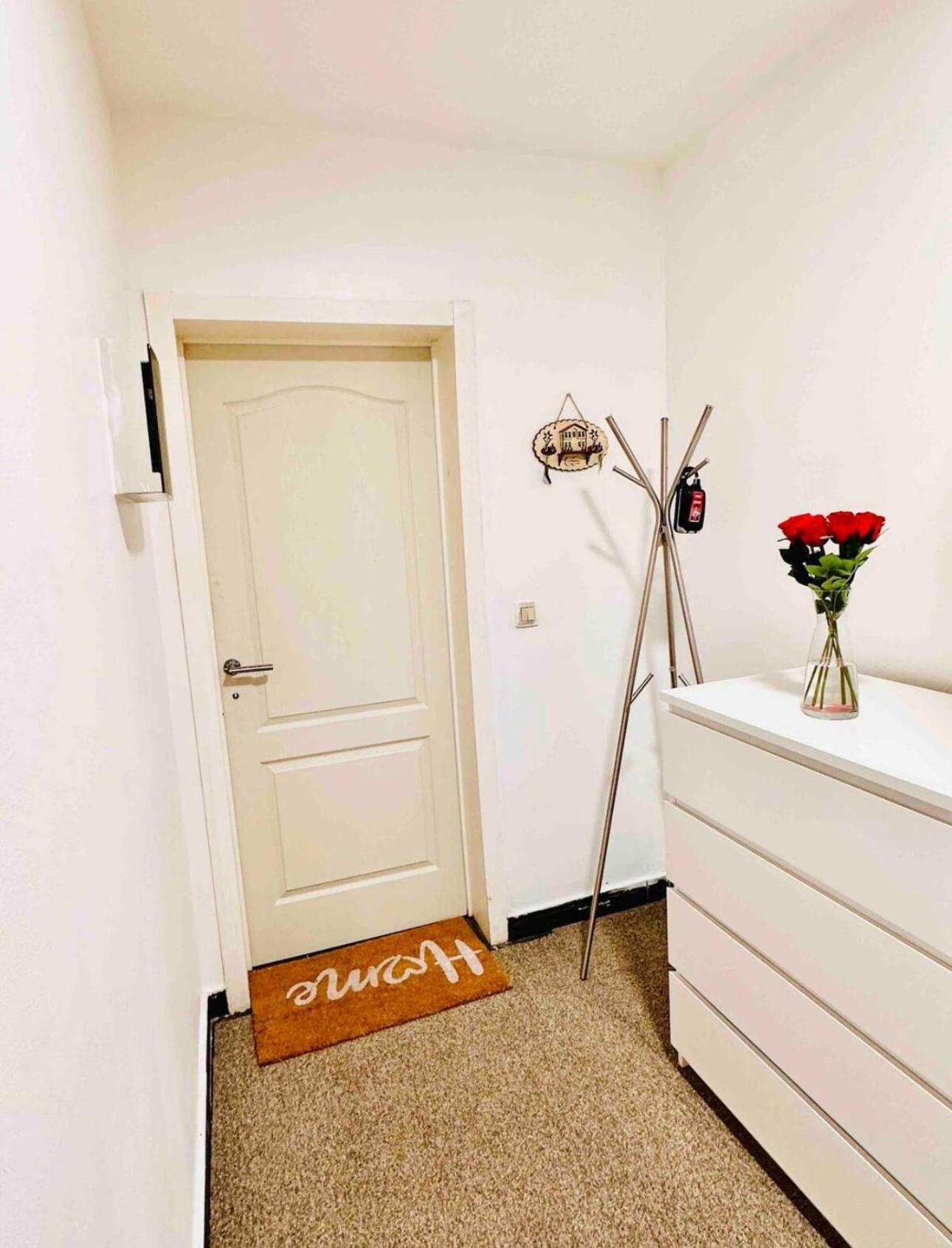 Lux Studio Appartment בריסל מראה חיצוני תמונה