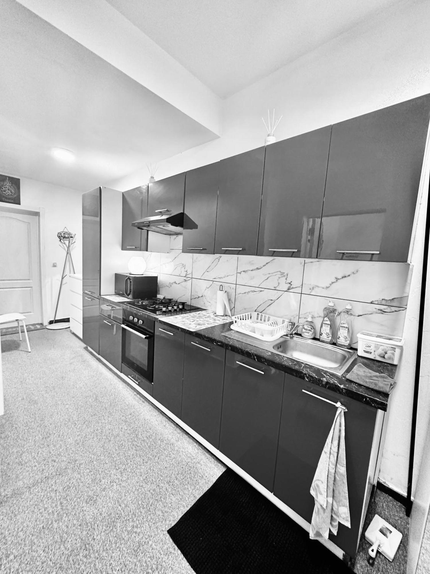Lux Studio Appartment בריסל מראה חיצוני תמונה