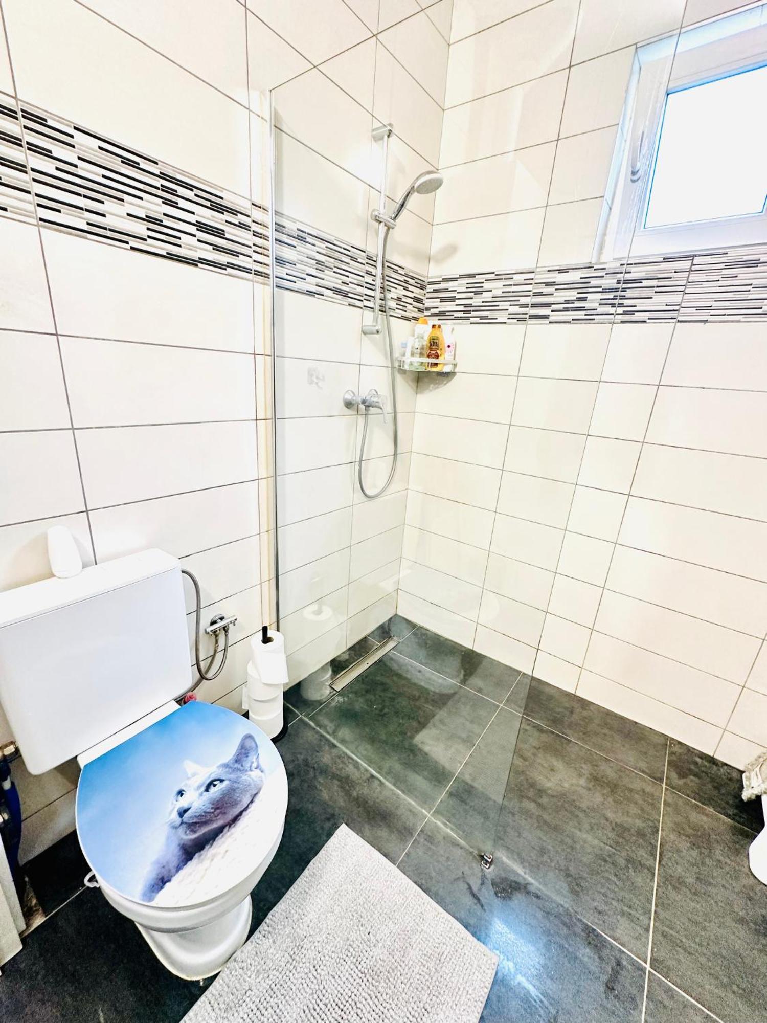 Lux Studio Appartment בריסל מראה חיצוני תמונה